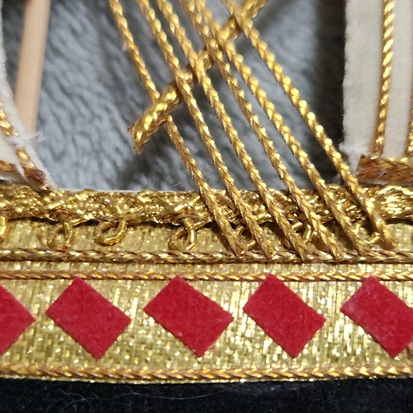 Cutty Sark Emblematic Clipper Ship Ornament London England - Picture 9 of 11